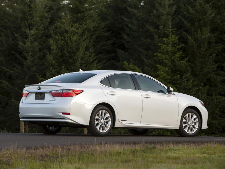  Lexus ES300h 2012 года  (фото 43 из 44)
